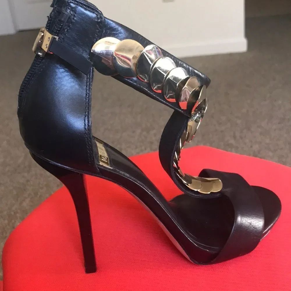 by Marciano Guess Women Shoes Size 5